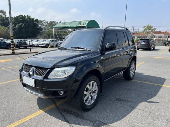 MITSUBISHI PAJERO TR4 2.0 4X4 16V 140CV FLEX 4P AUTOMÁTICO